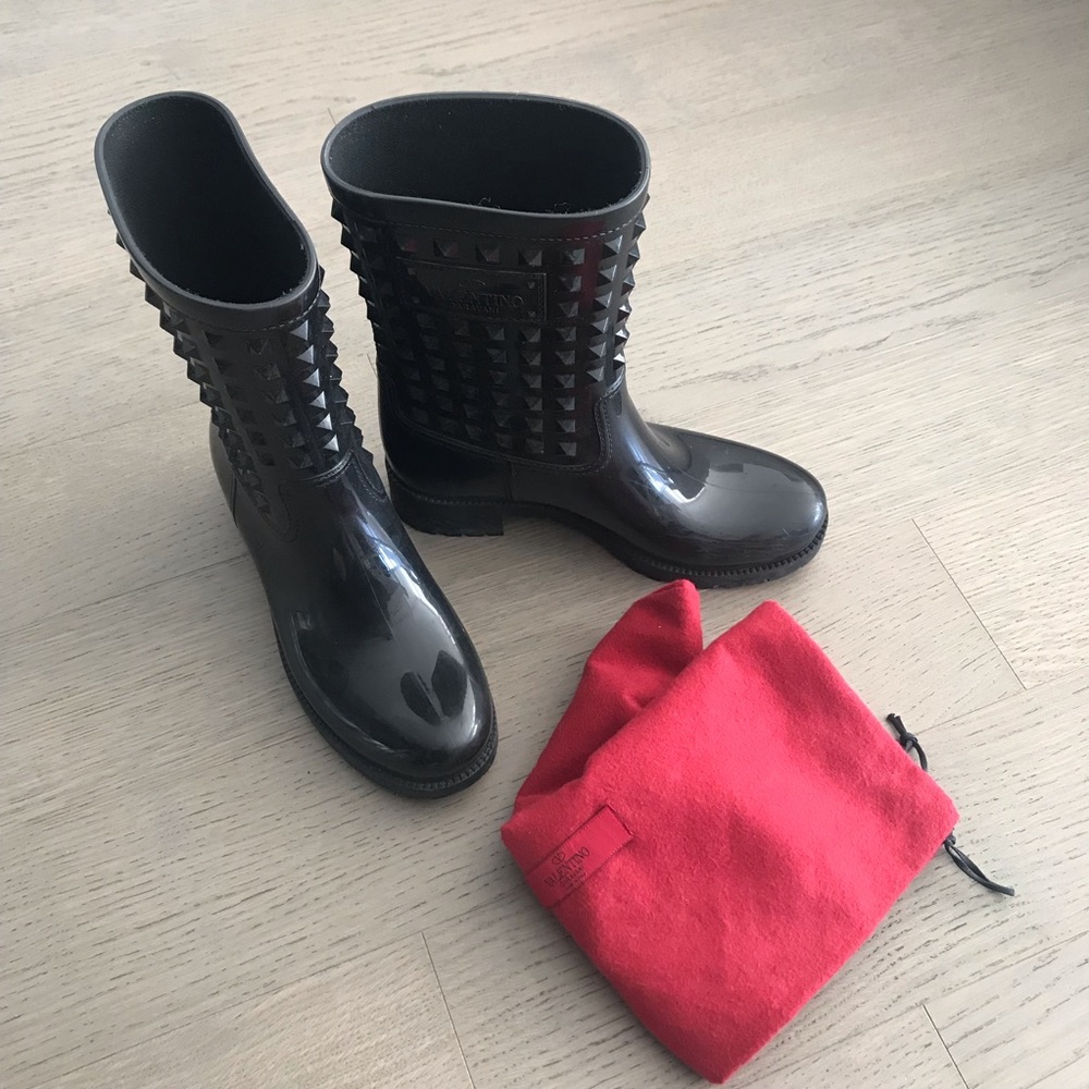 Authentic Valentino Rockstud Rainboots